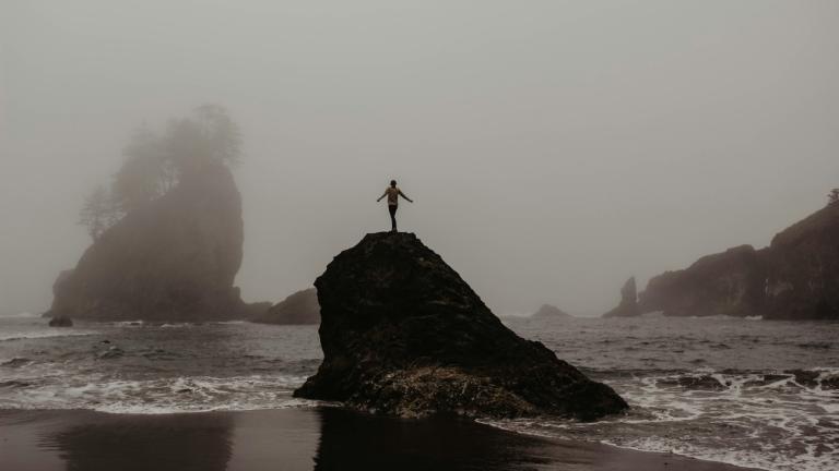 Απόκρημνο τοπίο 