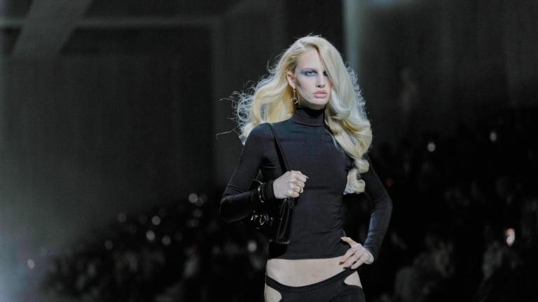 Μοντέλο του οίκου Gucci στο show Fall/Winter 2026-2027 Men/Women's collection στο Μιλάνο