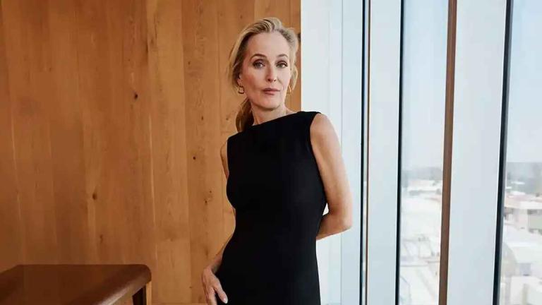 Η Gillian Andreson συνεργγάζεται με το Marks & Spencer