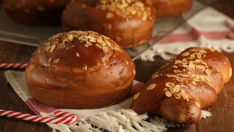 Τσουρέκια Δαρεμά, φωτογραφία: Instagram