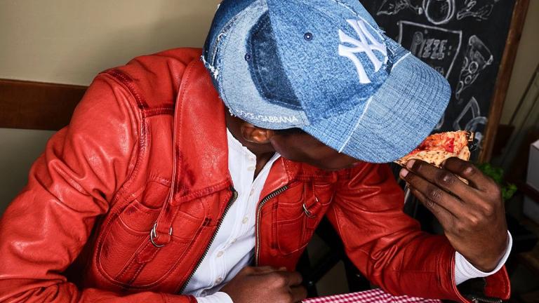 Dolce & Gabbana x ’47: Η συνεργασία που επαναφέρει τα baseball καπέλα -Οι επιλογές που αξίζει να δείτε