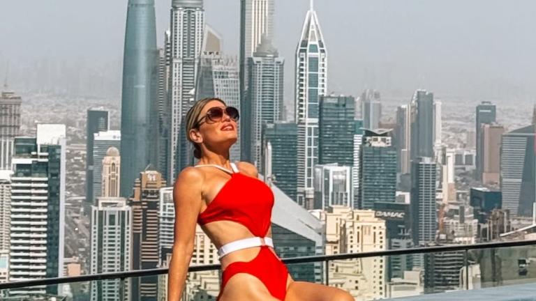 Πώς βιώνουν την πολεμική σύρραξη οι influencer στο Ντουμπάι