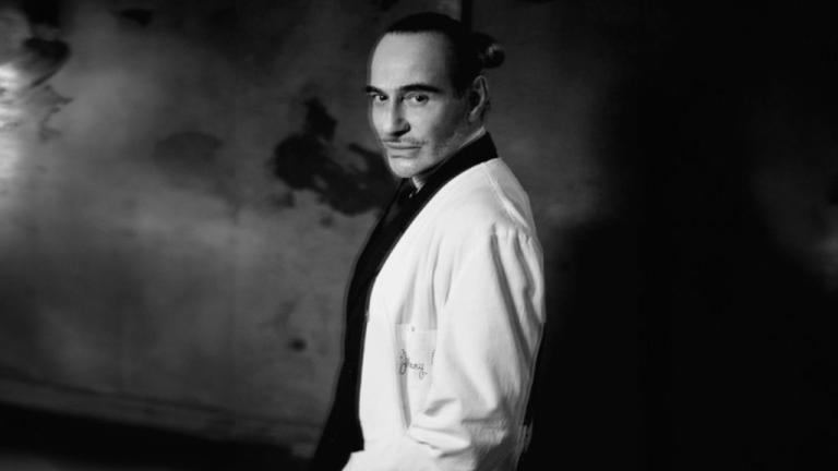 O Tζον Γκαλιάνο