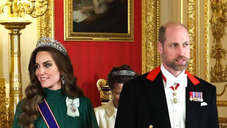 H Kέιτ Μίντλετον με τιάρα στο κάστρο του Ουίνδσορ 