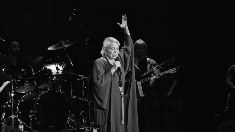 Η άγνωστη ιστορία πίσω από το «Οι άντρες δεν κλαίνε» της Μαρινέλλας