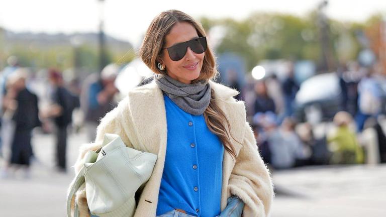 Η στιλίστρια αποκαλύπτει: Τα 5 κομμάτια που κάνουν κάθε ντουλάπα να δείχνει ανεπιτήδευτα κομψή