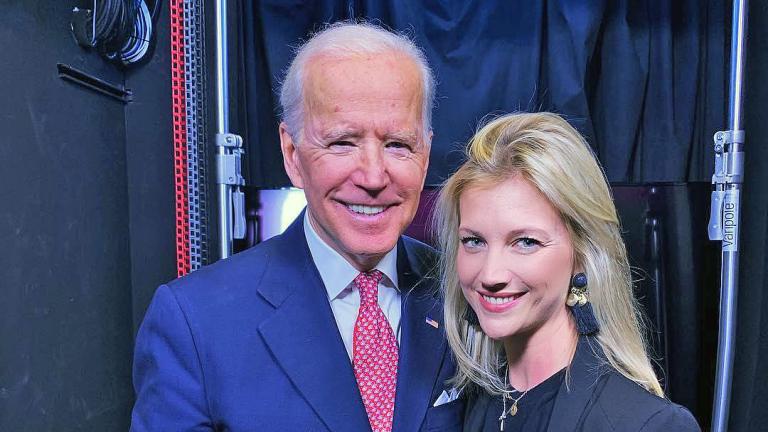 Κλίντον, Μπάιντεν, Τραμπ: Οι πιο «ζουμερές» ιστορίες της Γαλλίδας μακιγιέζ τους