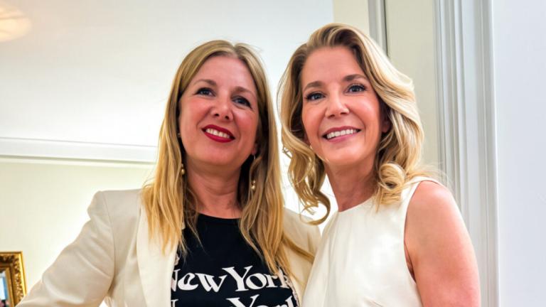 Σάντυ Τσαντάκη και Candace Bushnell 