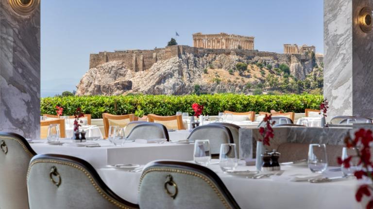 Στο εστιατόριο GB Roof Garden για Ανάσταση και Πάσχα