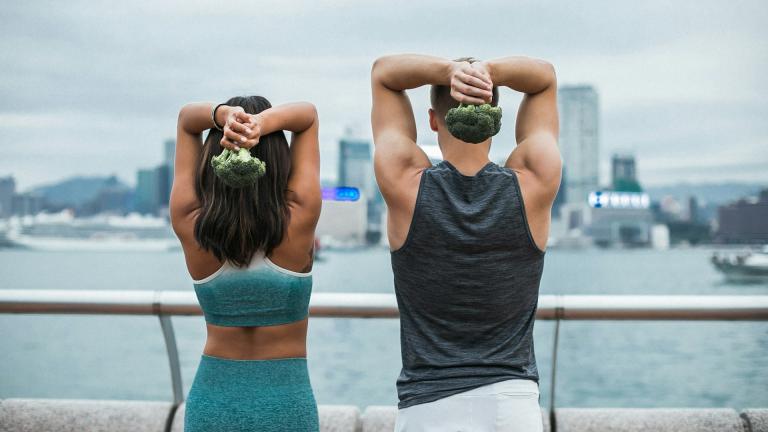 γυναίκα και άνδρας χάνουν με διαφορετικό ρυθμό βάρος