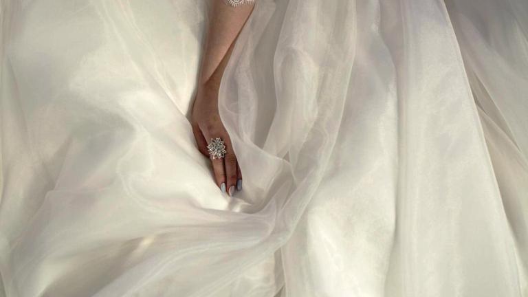 Νυφικό μανικιούρ: Τα 5 χρώματα που εγγυώνται κομψότητα και διαχρονικότητα