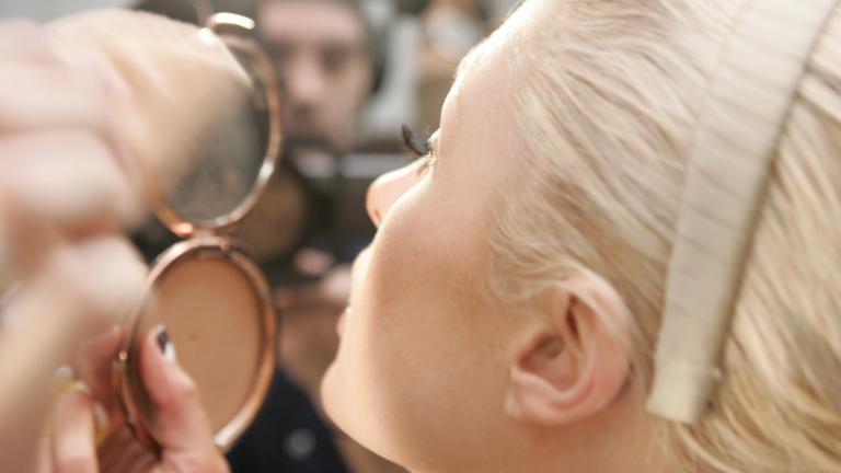 The Bronze Edit: Οι πιο πολυτελείς πούδρες για ηλιοκαμένο glow φέτος το καλοκαίρι