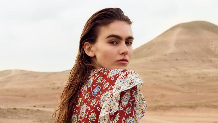 εμπριμε φορεματα με βολαν 