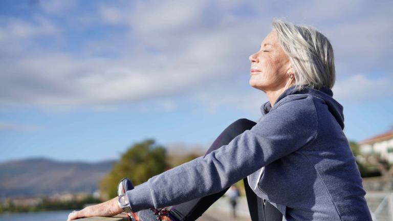Πώς να παραμείνετε υγιείς σε μεγαλύτερη ηλικία