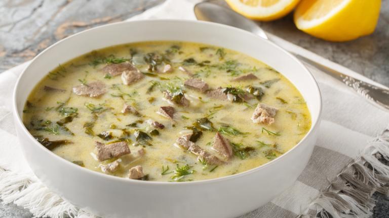 Μαγειρίτσα σε πιάτο