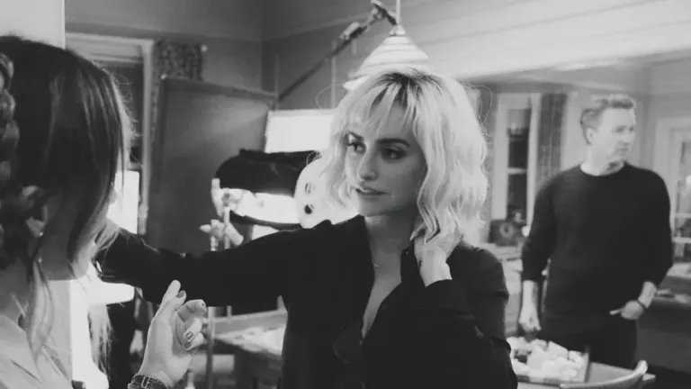 Η Πενέλοπε Κρουζ με ξανθά μαλλιά/Φωτογραφία Instagram/@penelopecruz_info  