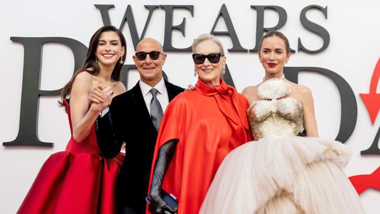 «Ο Διάβολος φοράει Prada 2»: Η νέα ταινία γίνεται ένα επικαλυμμένο σχόλιο για τη λαμπερή βιομηχανία των media