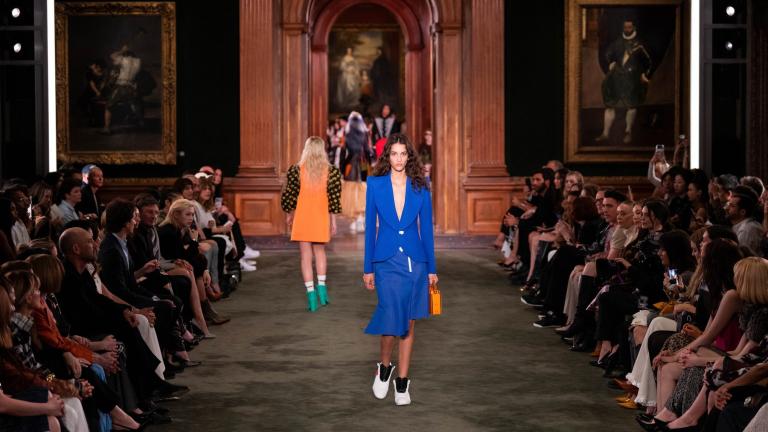Gucci, Dior και Louis Vuitton μετατρέπουν την Τέχνη σε μόδα στις Resort συλλογές τους
