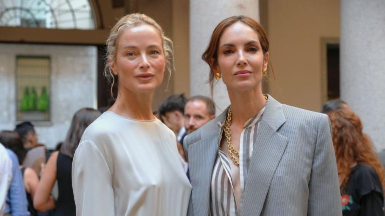 Η Carolyn Murphy και η Eugenia Silva σε επίδειξη μόδας