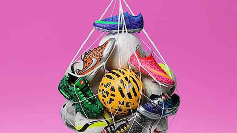 Nike-Football-x-LEGO-01.jpg