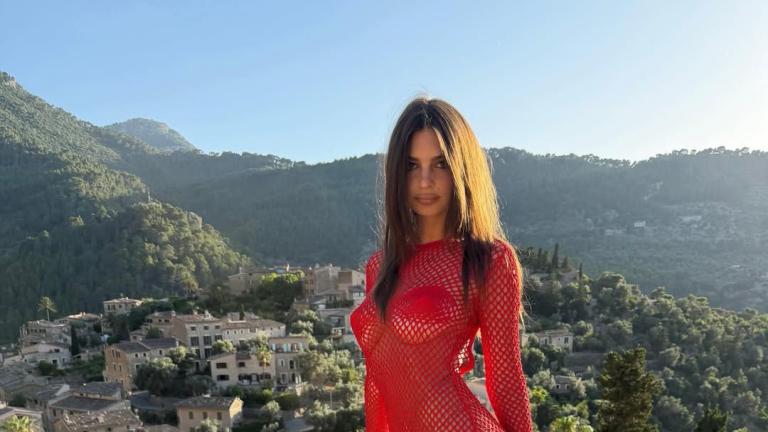 Η Έμιλι Ραταϊκόφσκι στην Ελλάδα