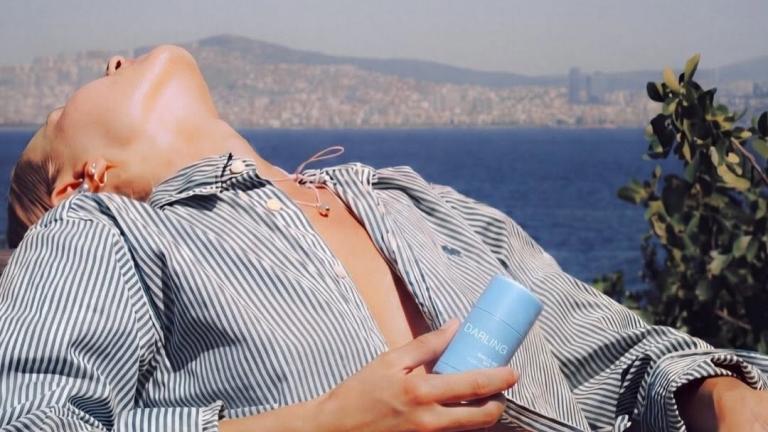 Διαγωνισμός Bovary x Orloff Beauty: Κερδίστε 1 από τα 6 σετ DARLING συνολικής αξίας €360