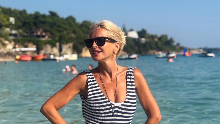 Η Μαρία Μπεκατώρου με ολόσωμο μαγιό/Φωτογραφία Instagram/@mariampekatwrou