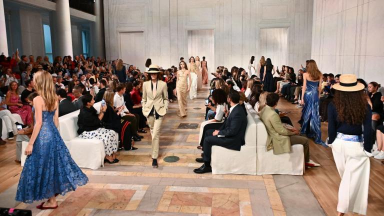 κοριτσια στην πασαρελα του ralph lauren 