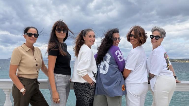 Εύη Αδάμ, Κάλλι Τσιλίδου, Άντζελα Ευρυπίδη, Μάνια Ντέλου, Νόνη Δούνια, Ρέα Τουτουντζή/ @maniadelou