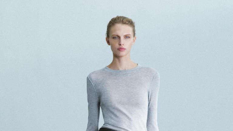 Η φούστα Zara που θυμίζει Prada/Φωτογραφία Zara 