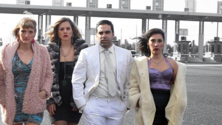 170 τετραγωνικά στο Από Μηχανής Θέατρο  | 0 bovary.gr