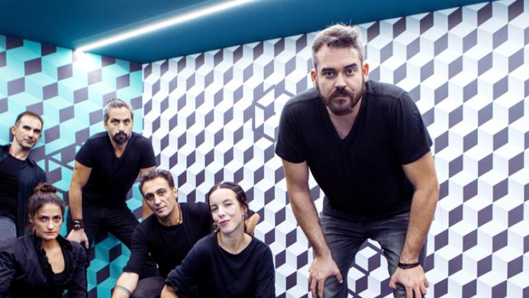 Ο Πυγμαλίων Δαδακαρίδης σκηνοθετεί το «Homo Greco» των Βαγγέλη Αλεξανδρή και Οδυσσέα Ανδρούτσου  | 0 bovary.gr