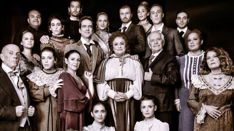 H «Λωξάντρα» στο θέατρο Βεάκη  | 0 bovary.gr