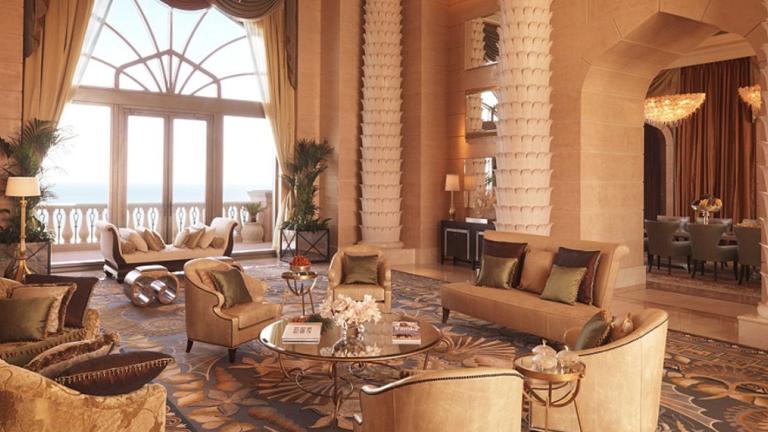  Ετσι είναι το να μένεις σε μια σουίτα που κοστίζει 30.000 δολάρια τη βραδιά [βίντεο] | 0 bovary.gr