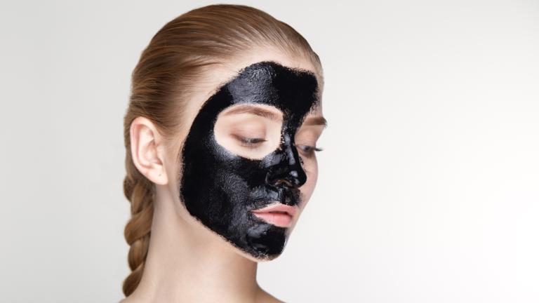 Η μανία με την black mask -Γιατί να ΜΗΝ υποκύψεις | 0 bovary.gr