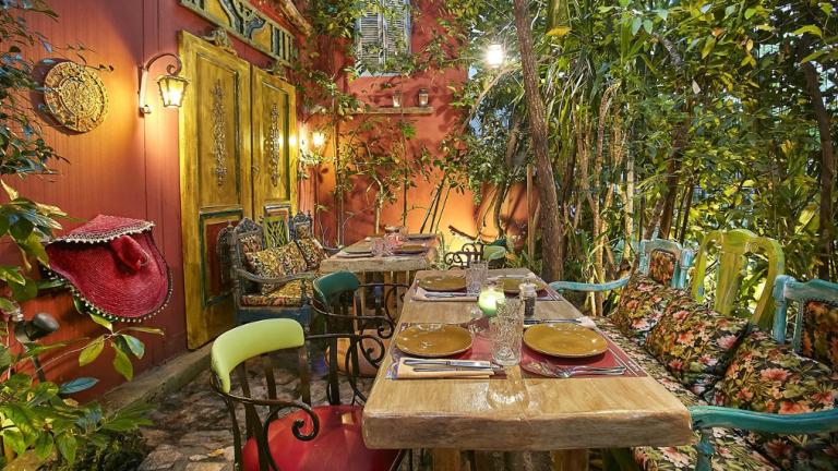 Dos Hermanos: Λαχταριστά μπουρίτος και κεσαντίγιας μετέτρεψαν την Κηφισιά σε Μεξικό | 0 bovary.gr