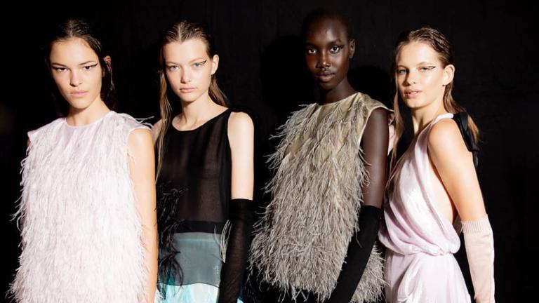 Instagram @rochasofficial