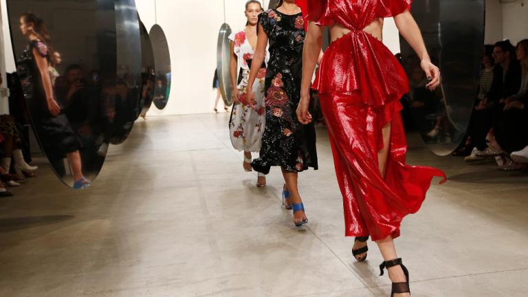 Το μυστικό για τέλειο μανικιούρ από την πασαρέλα /Apimages