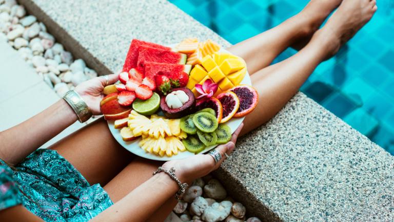 Αυτό πρέπει να είναι το μεγαλύτερό σου γεύμα για να χάσεις βάρος | 0 bovary.gr