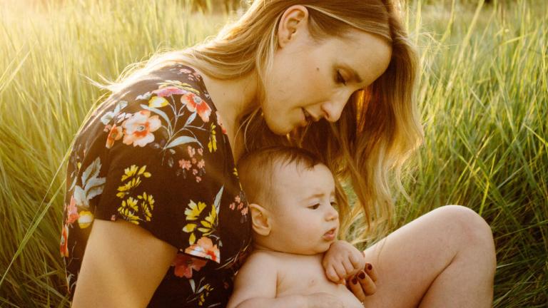 Ερευνα: Οσες γεννούν μετά τα 30 κάνουν εξυπνότερα παιδιά | 0 bovary.gr