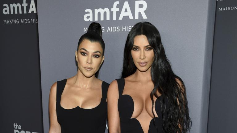 Κιμ και Κόρτνεϊ Καρντάσιαν στο amfAR, Φωτογραφία: ΑP images/Evan Agostini