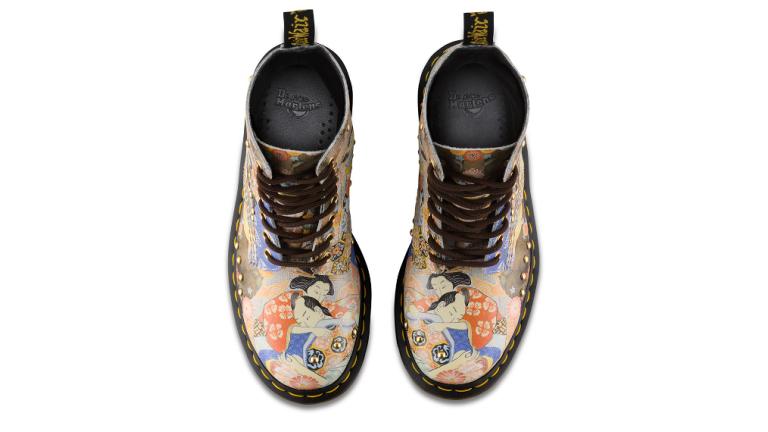 To εκπληκτικό makeover των Dr. Martens -Η Τέχνη της Ανατολής σε ένα κλασσικό πλέον παπούτσι | 0 bovary.gr