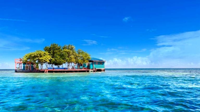 Το ιδιωτικό(!) νησί που μπορείς να νοικιάσεις (μέσω Airbnb) με 370 ευρώ την βραδιά  | 0 bovary.gr