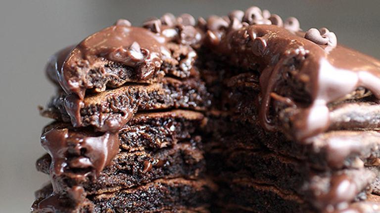 Συνταγή: Σοκολατένια pancakes σκέτη κόλαση | 0 bovary.gr