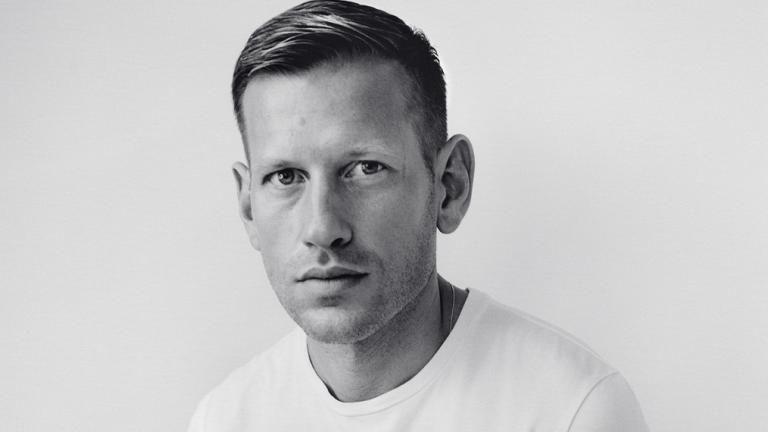 Ο Paul Andrew νέος Creative Director του οίκου Salvatore Ferragamo | 0 bovary.gr