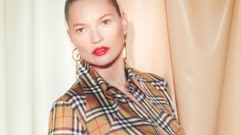 Instagram @burberry