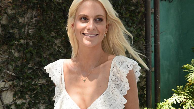 Splash / Ideal Image