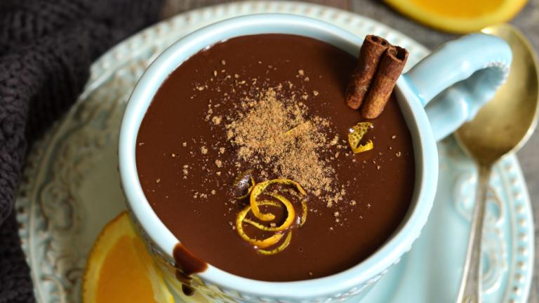 «Σοκολάτα»: Ο ναός της ζεστής σοκολάτας στο κέντρο της Αθήνας | 0 bovary.gr