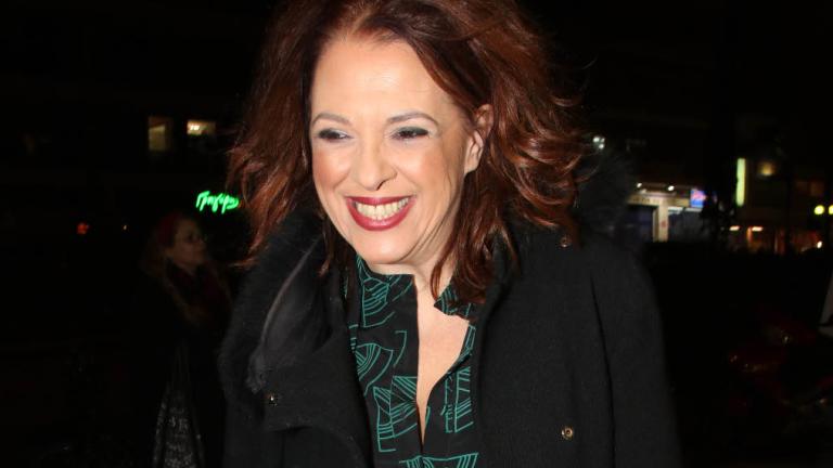 Η δημόσια εμφάνιση της Ελένης Ράντου με την 20χρονη κόρη της σε πρεμιέρα [εικόνα] | 0 bovary.gr