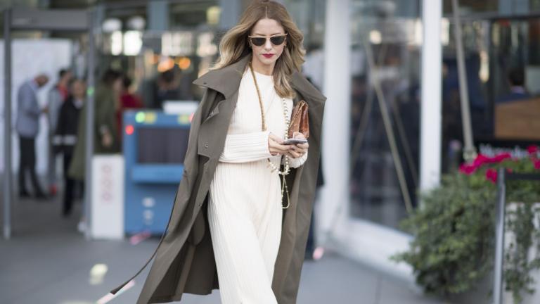 Robe coat: Αυτό το υβριδικό πανωφόρι είναι η αγαπημένη επιλογή των fashionistas | 0 bovary.gr